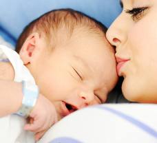 Az újszülött 5 érzéke: Minek alapján ismerik fel édesanyjukat?